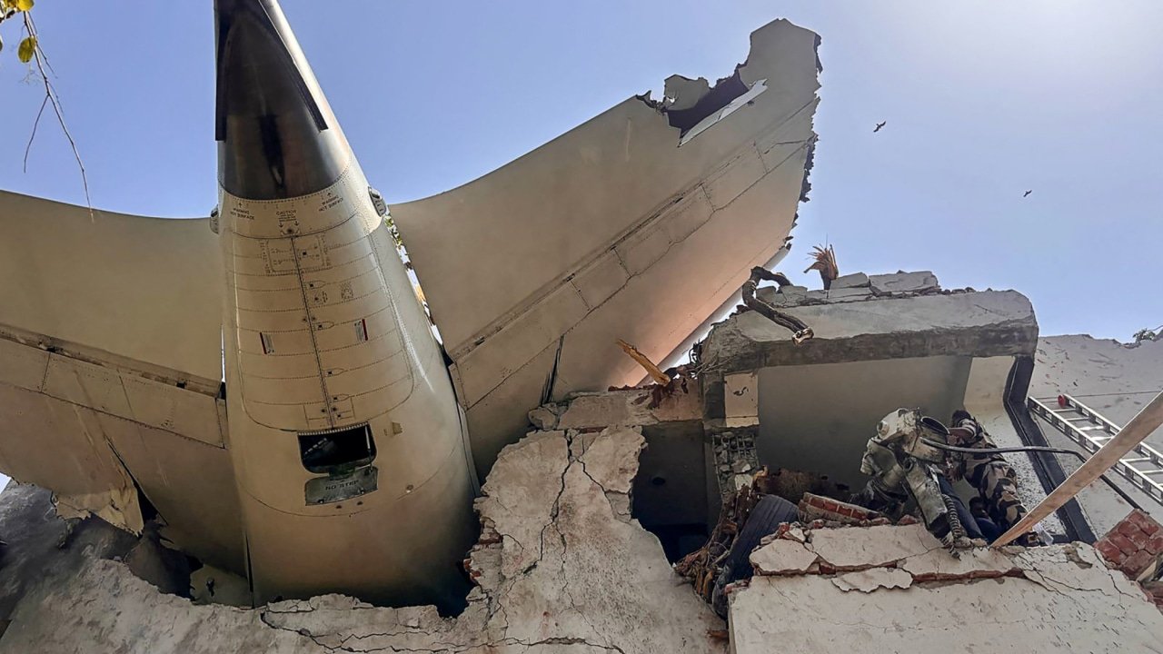 accidente aereo india