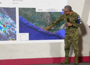 Operativo: “Oaxaca y Guerrero en alerta por huracán ‘Erick’ ”