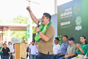 Ricardo Gallardo instruye evaluar daños a caminos afectados por la lluvia