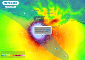 Oaxaca en alerta: ciclón Erick podría tocar tierra como huracán categoría 2