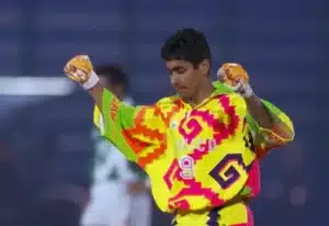 Jorge Campos regresa al futbol; lo hará en Europa