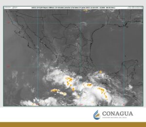 Prevalece Onda de Calor y lluvias en varios estados