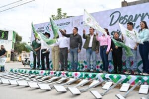 Ricardo Gallardo inicia obras en el Altiplano