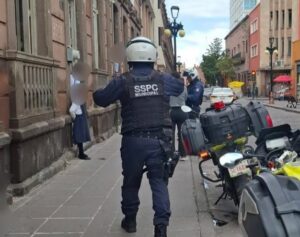 Oficiales de la SSPC de la Capital frustran intento de robo en boutique del Centro Histórico