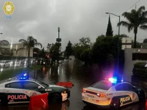 Tormenta arrasa CDMX: Inundaciones y colapso vial en Álvaro Obregón