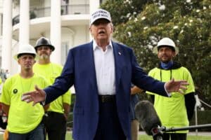 Trump sobre una posible acción de EE.UU. contra Irán: “Puede que lo haga, puede que no”