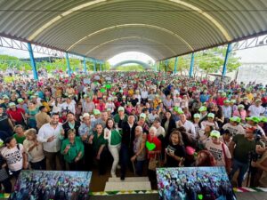 Gobierno Estatal brinda apoyos Sin Límites a Ciudad Valles