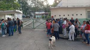 Tuxpan: agresor se infiltra en IMSS y dispara contra taxista hospitalizado y su padre