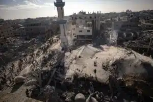 Desplazamientos en Gaza podrían convertirse en “campos de concentración”, advierte la ONU