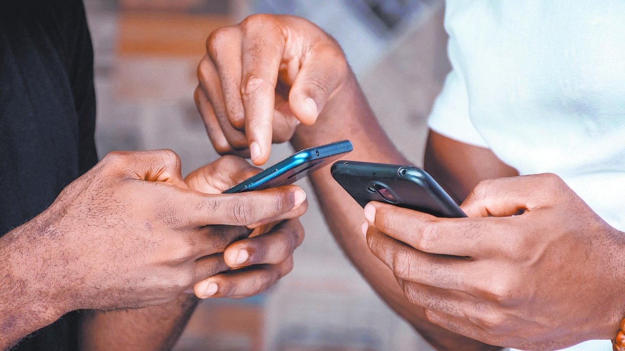 ¿Vas a comprar un celular? Esto cambiará con la nueva Ley de Telecomunicaciones