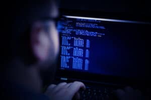 Investigan posible hackeo a sistema de la Fiscalía; no hay evidencia de filtración: García Cázares