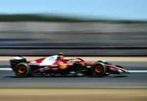 Hamilton fue el más rápido de la P1 del GP de Gran Bretaña