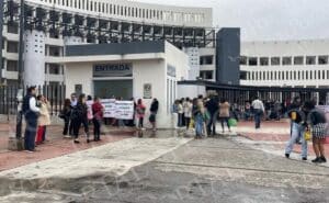 Exigen trabajadores del Poder Judicial ajuste salarial del 2.1% pendiente desde 2024