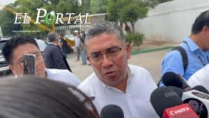 Incremento salarial a policías busca dignificar su labor y cerrar paso a la corrupción: Navarro Muñiz