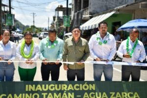 Ricardo Gallardo restituye movilidad y equidad educativa en la huasteca
