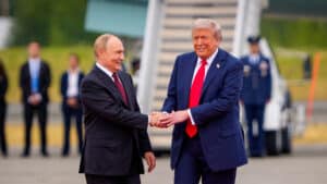 Putin: “Con Trump ha aparecido la luz al final del túnel en las relaciones de Rusia y EE.UU.”