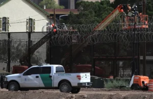 Activistas: EE.UU. vuelve más hostil el muro fronterizo con México al reforzar su seguridad