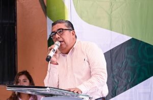 Colonia los fresnos será pavimentada en su totalidad: Juan Manuel Navarro, al arrancar otra rehabilitación