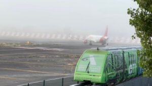 Niebla paraliza vuelos en el AICM; hay retrasos y afectaciones en la zona