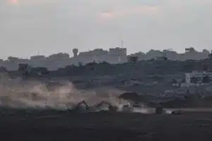 Nuevos ataques israelíes en Gaza pese al alto el fuego: Un dron mata a dos palestinos en la capital