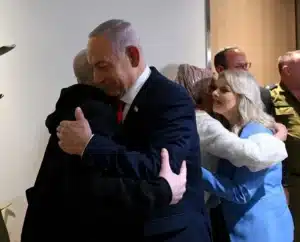Israel confirma que uno de los cadáveres entregado por Hamás no es el de ningún rehén