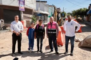 Más movilidad y calidad de vida para la colonia Santa Fe: Alcalde Galindo supervisa regeneración vial y sustitución de drenaje