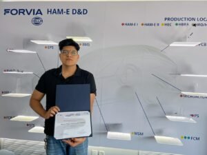 Egresado de Ingeniería recibe premio internacional por innovación en sistemas automotrices