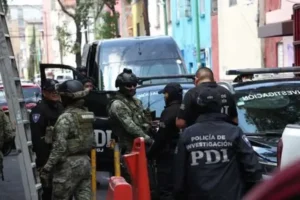 Fiscalía de la CDMX rompe récord cateos y aprehensiones