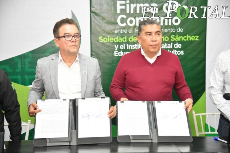 Alcalde Juan Manuel Navarro firma convenio para erradicar el analfabetismo y busca alcanzar “bandera blanca” Soledad firma convenio para erradicar el analfabetismo y busca alcanzar “bandera blanca”