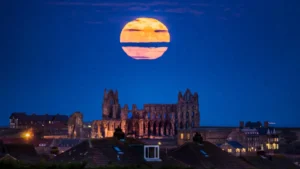 Los 9 fenómenos astronómicos imperdibles de diciembre: de la mejor lluvia de meteoritos a un cometa interestelar único