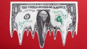 El dólar sufre su peor caída en las reservas globales en 20 años
