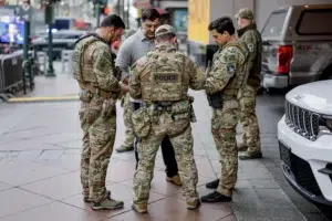 Un estadounidense de 23 años murió baleado por un agente de ICE en Texas en marzo, según medios