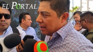 Ricardo Gallardo denuncia venta ilegal de agua en San Luis Potosí