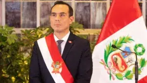 Congreso de Perú destituye al presidente José Jerí por caso de corrupción; duró 4 meses en el cargo