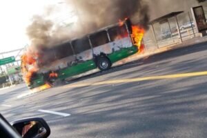 Reportan 21 bloqueos carreteros activos en Jalisco; cinco ya han sido desactivados