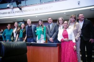 Senadora Ruth González impulsa jornada laboral de 40 horas