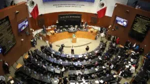 Senado aprueba reforma constitucional para reducir jornada laboral a 40 horas