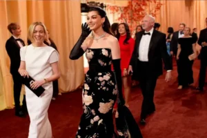 Anne Hathaway vuelve con varios estrenos en cine