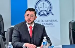 Presentan renuncia del titular de la Fiscalía Anticorrupción en el Congreso del Estado