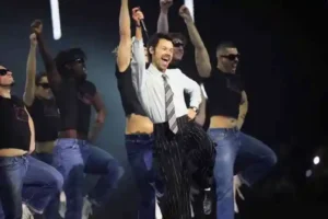 Harry Styles estrena concierto en Netflix