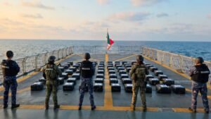 ‘Polvo, ruedas y también’… Cocaína es asegurada en Acapulco: Marina halla 2 toneladas en 80 bultos