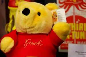 Winnie Pooh cumple un siglo desde su primer libro