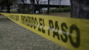 Alumno armado mata a dos maestras en preparatoria Makárenko de Michoacán