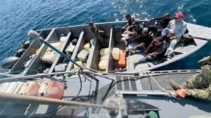 Marina Asegura Embarcación con 650 Kilos de Cocaína en Costas de Michoacán: Hay 6 Detenidos