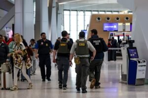 Éstos son los 13 aeropuertos de EU en los que ya operan los agentes de ICE