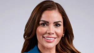 Imputan a Karina Barrón por extorsión y la envían a prisión preventiva