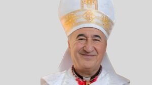 Cae obispo católico de EE.UU. que frecuentaba un club de prostitución en la frontera con México