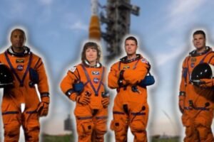 Misión Artemis II: ¿por qué los astronautas usarán trajes naranja para ir a la Luna?