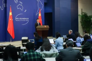 China aprueba normas para contrarrestar medidas adopatadas fuera de su territorio que le afecten, como el bloqueo de Ormuz