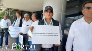 Jubilados de CFE se manifiestan en San Luis Potosí contra reforma que afectaría pensiones